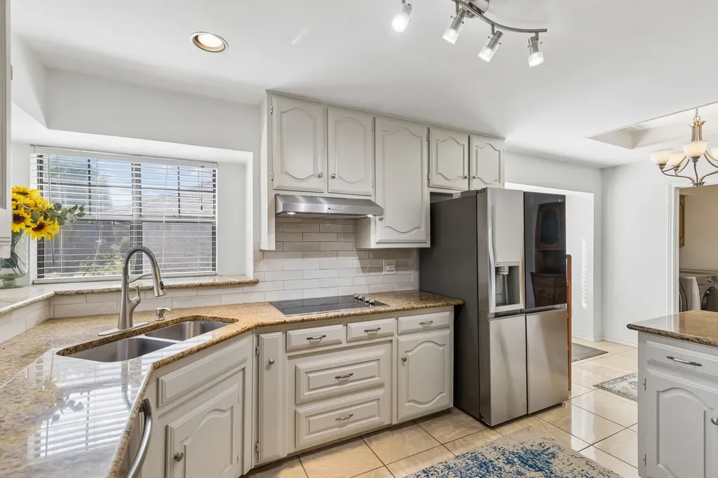 2133 Hunters Ridge Carrollton TX 75006