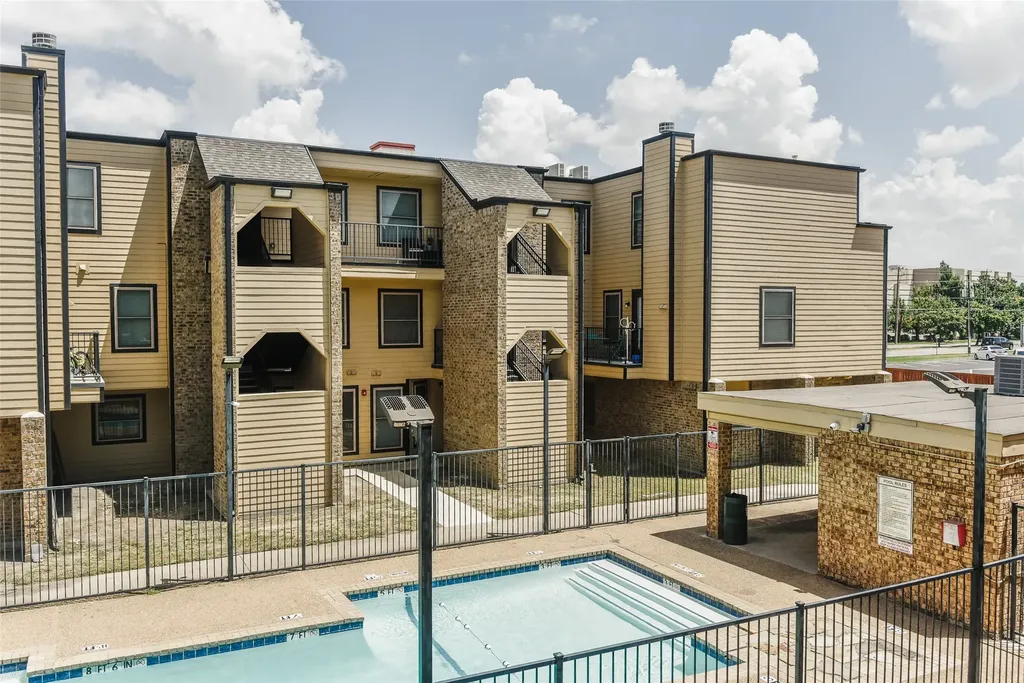 3022 Forest Lane Dallas TX 75234