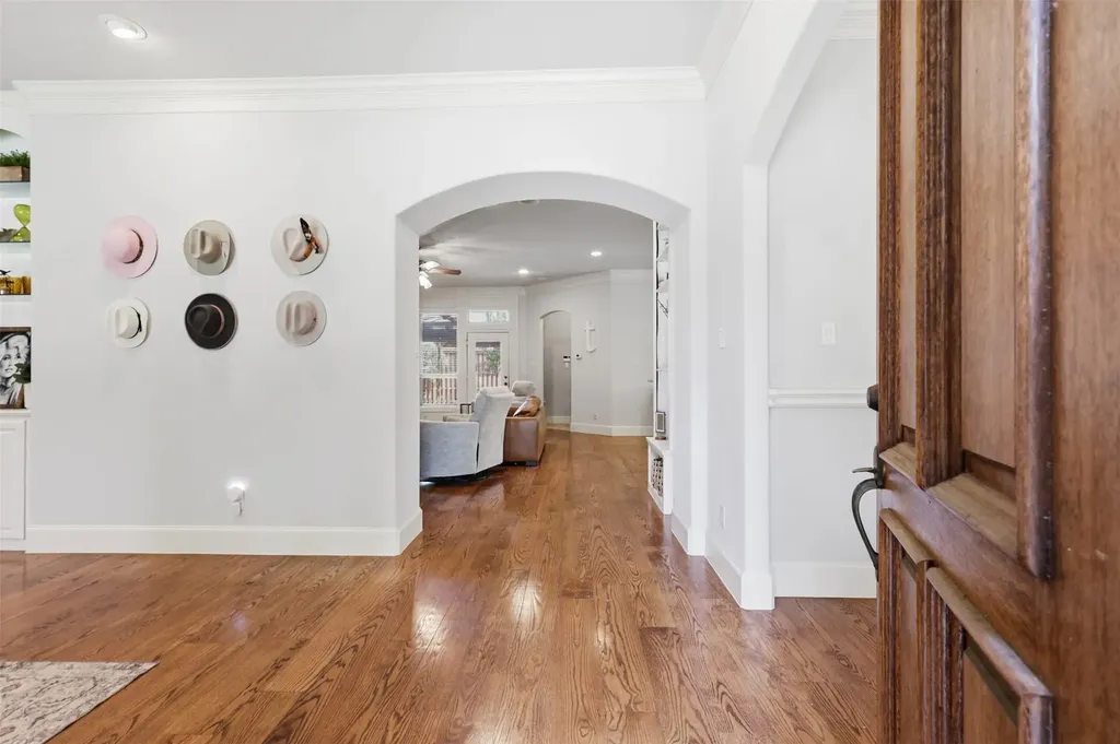 600 Hickory Court Hurst TX 76054
