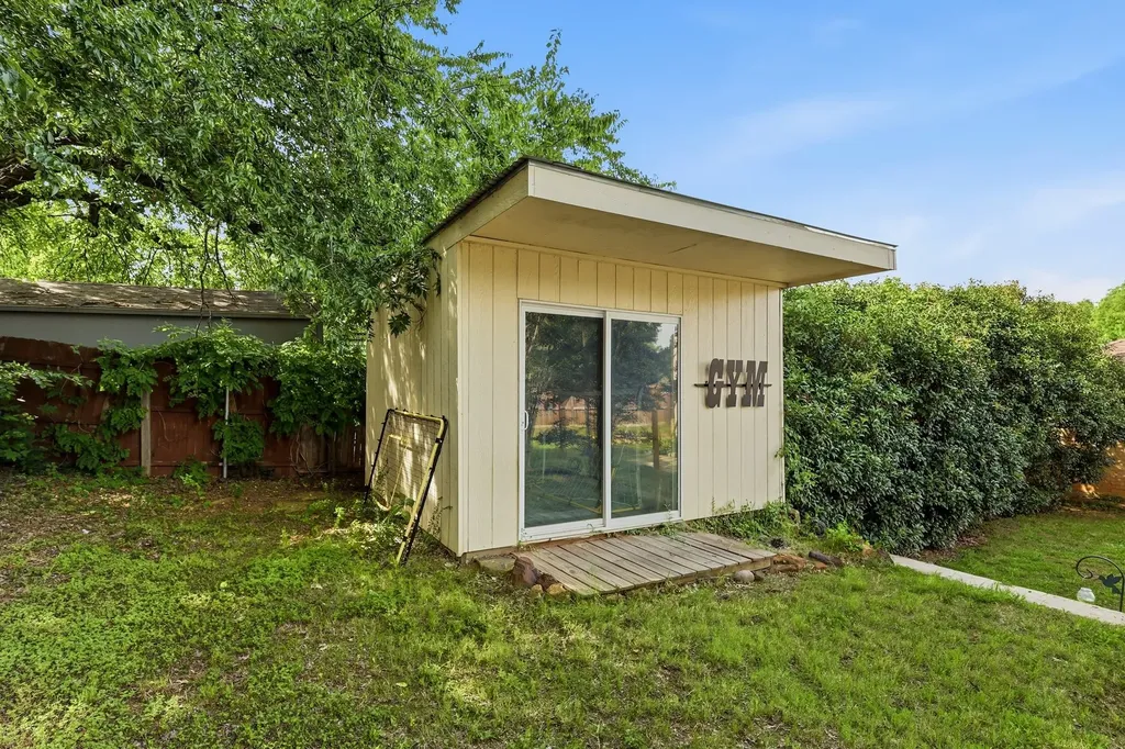 3640 Wessex Court Denton TX 76210