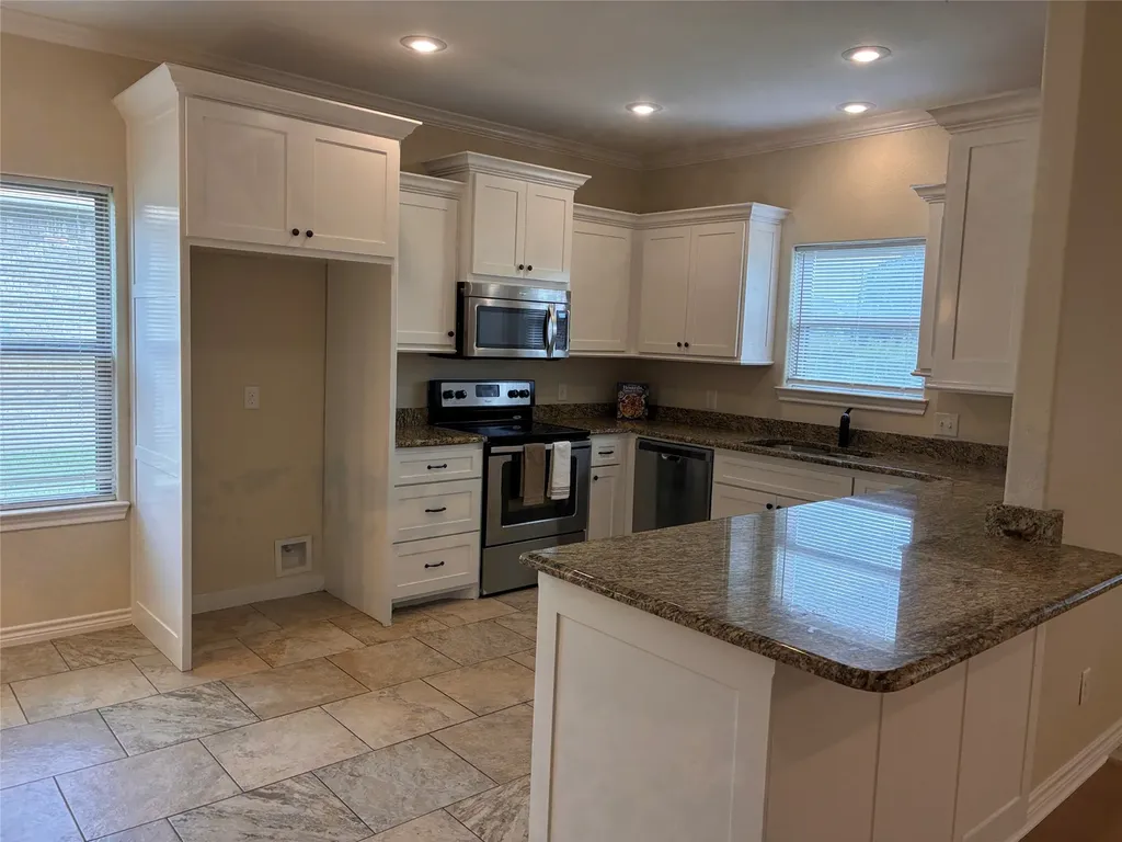 6 Starview Drive Star Harbor TX 75148