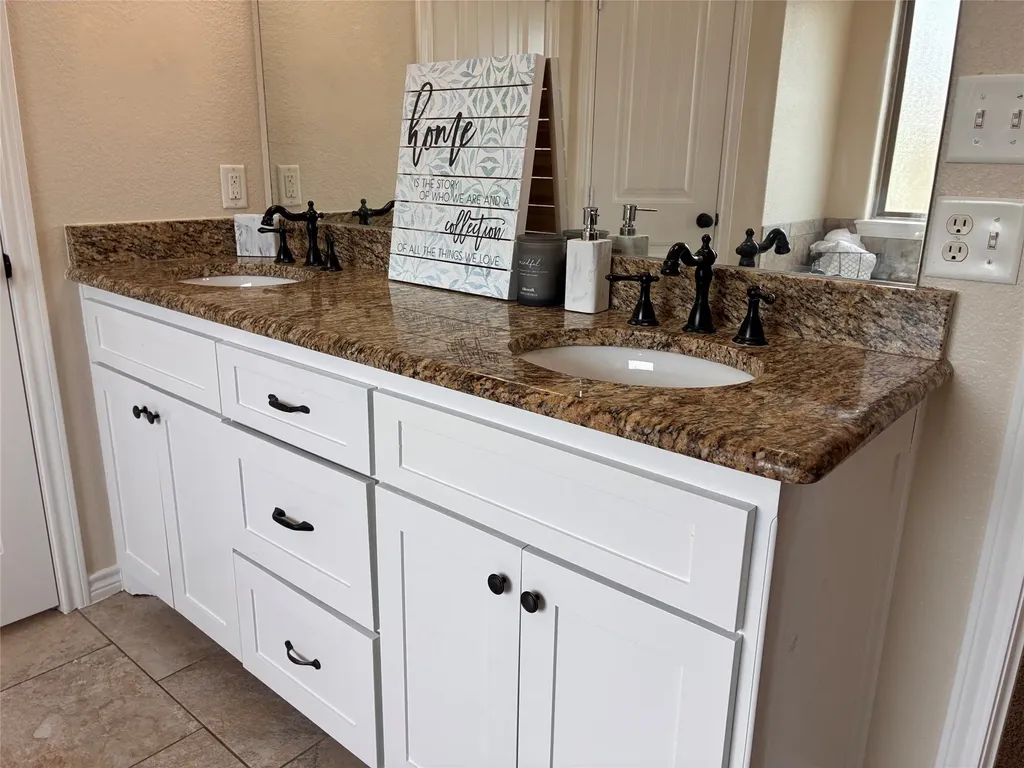 6 Starview Drive Star Harbor TX 75148