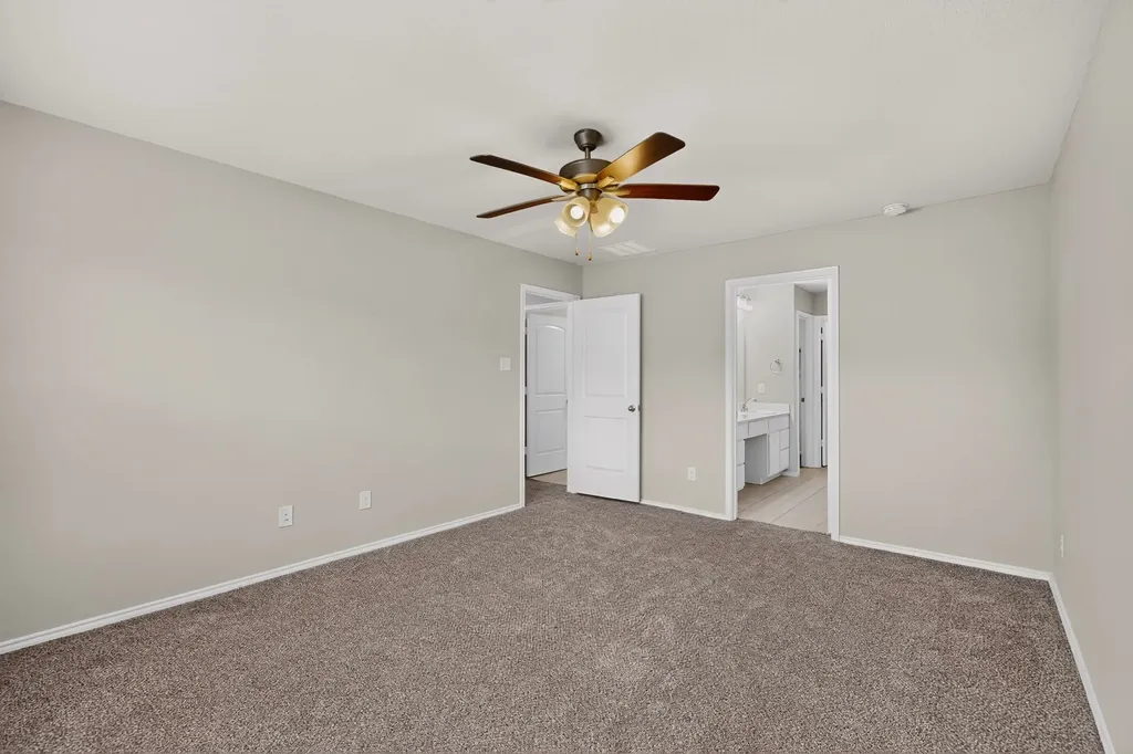 6009 Driscoll Lane Providence Village TX 76227