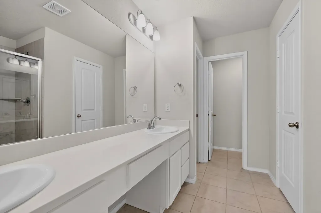 6009 Driscoll Lane Providence Village TX 76227