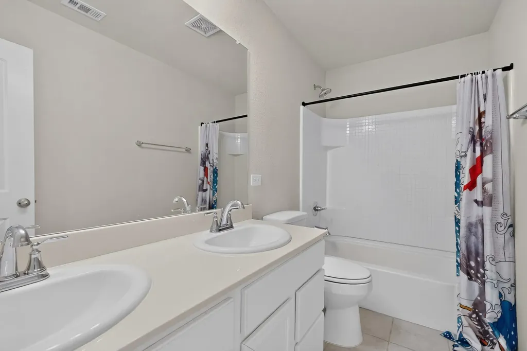 6009 Driscoll Lane Providence Village TX 76227