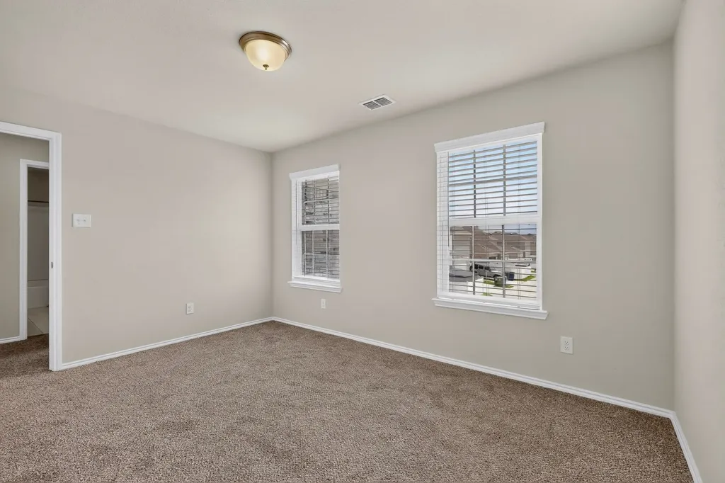 6009 Driscoll Lane Providence Village TX 76227