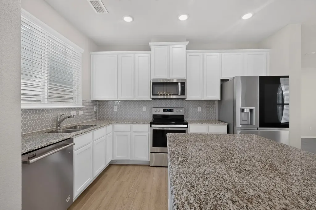 6009 Driscoll Lane Providence Village TX 76227