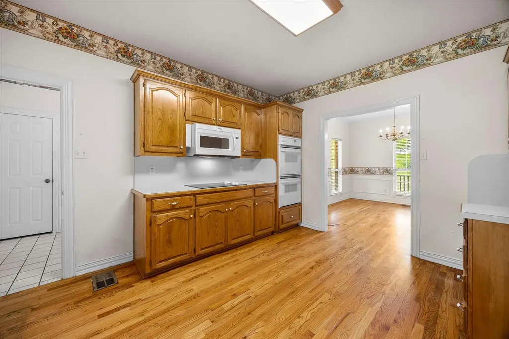 10495 Holly Creek Road Terrell TX 75160