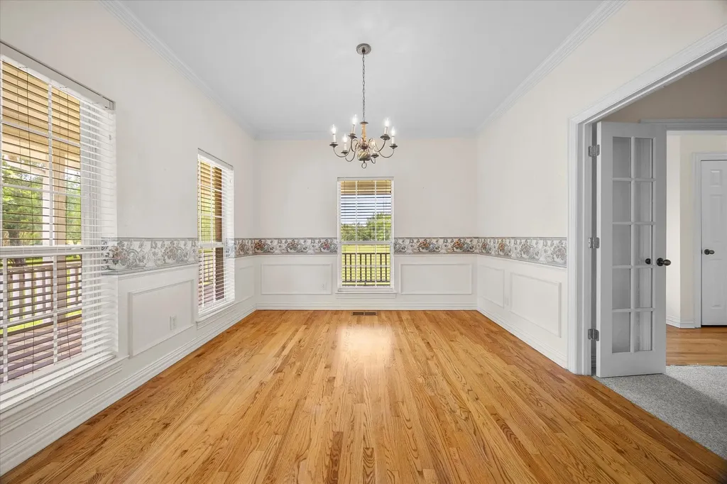 10495 Holly Creek Road Terrell TX 75160
