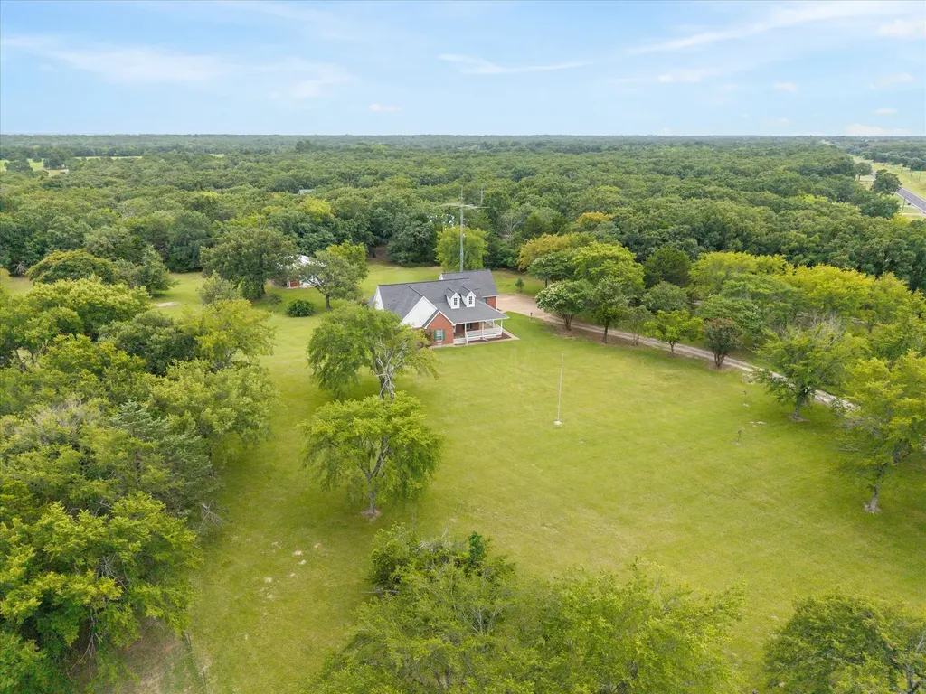 10495 Holly Creek Road Terrell TX 75160