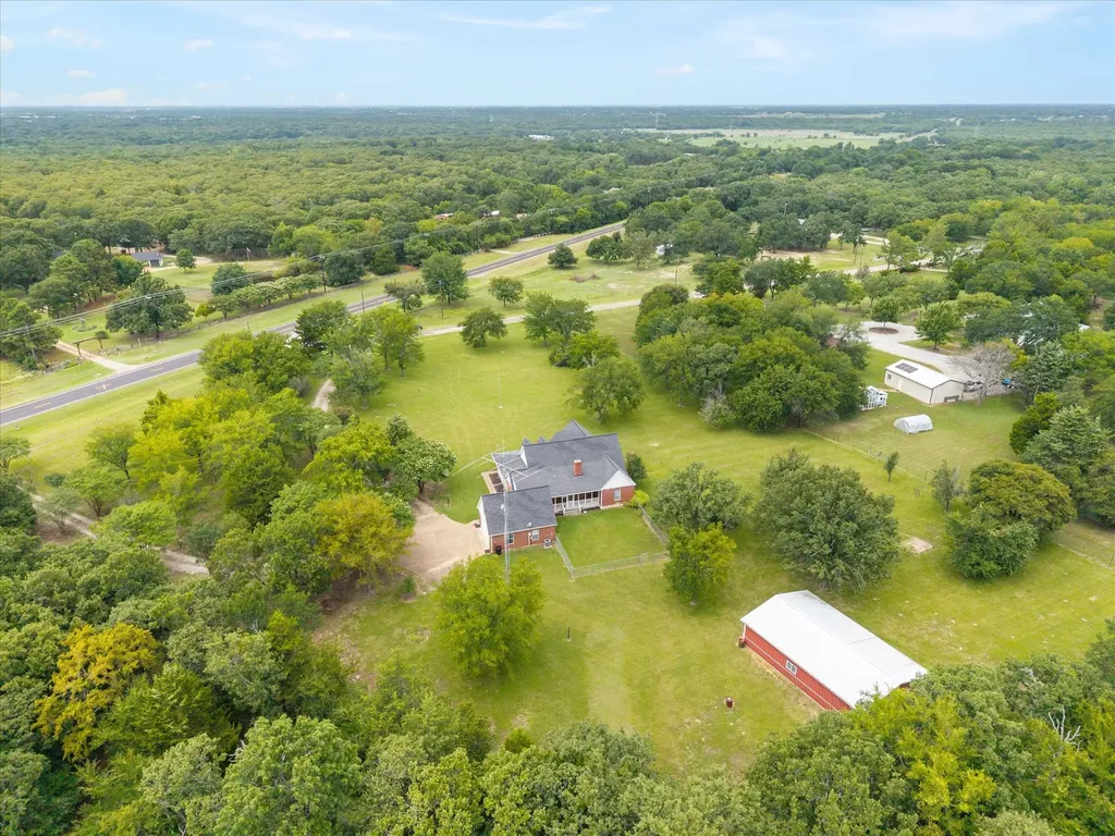10495 Holly Creek Road Terrell TX 75160