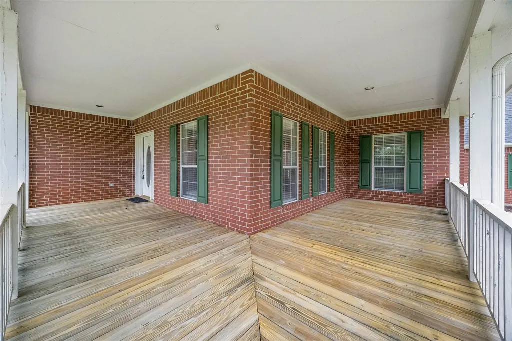 10495 Holly Creek Road Terrell TX 75160