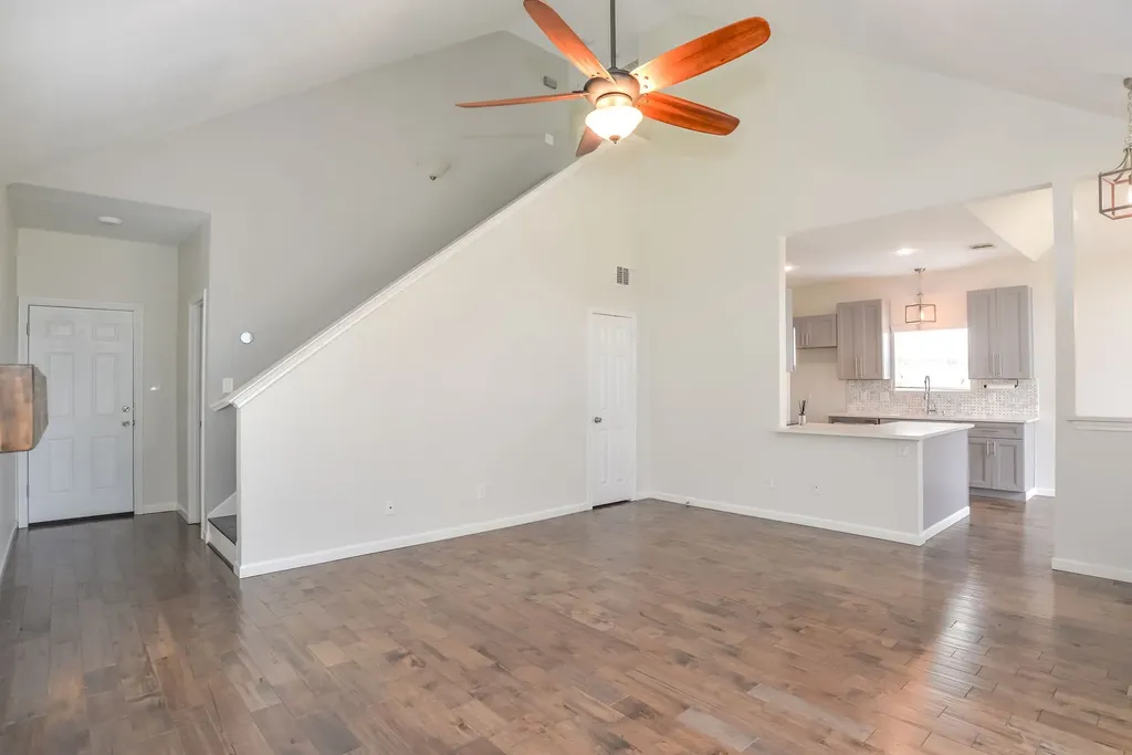 923 Kathryn Drive Lewisville TX 75067