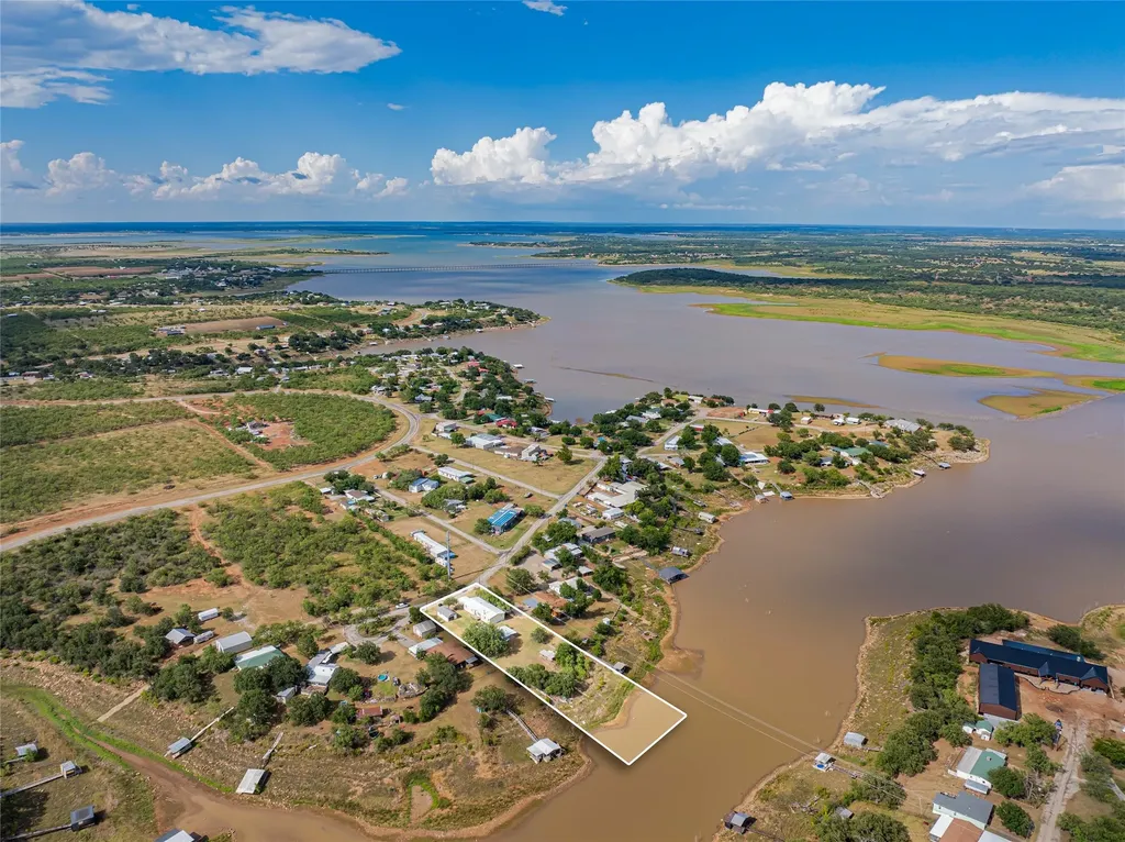 2517 County Road 215 Breckenridge TX 76424