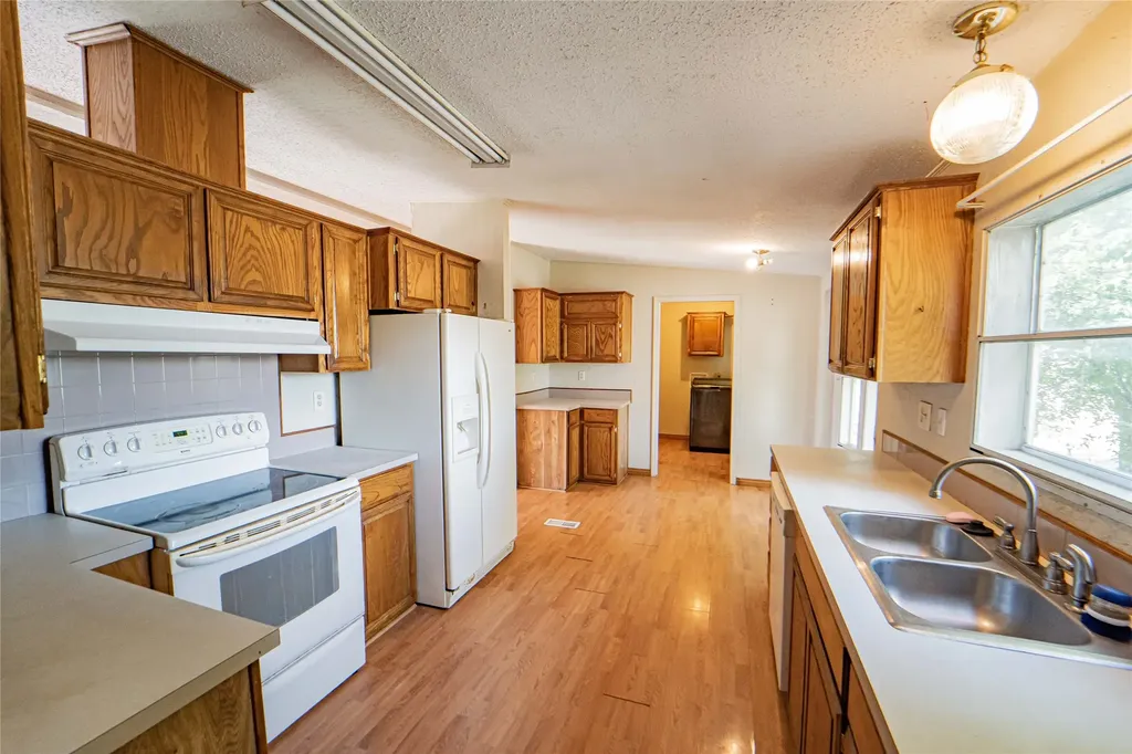 2517 County Road 215 Breckenridge TX 76424
