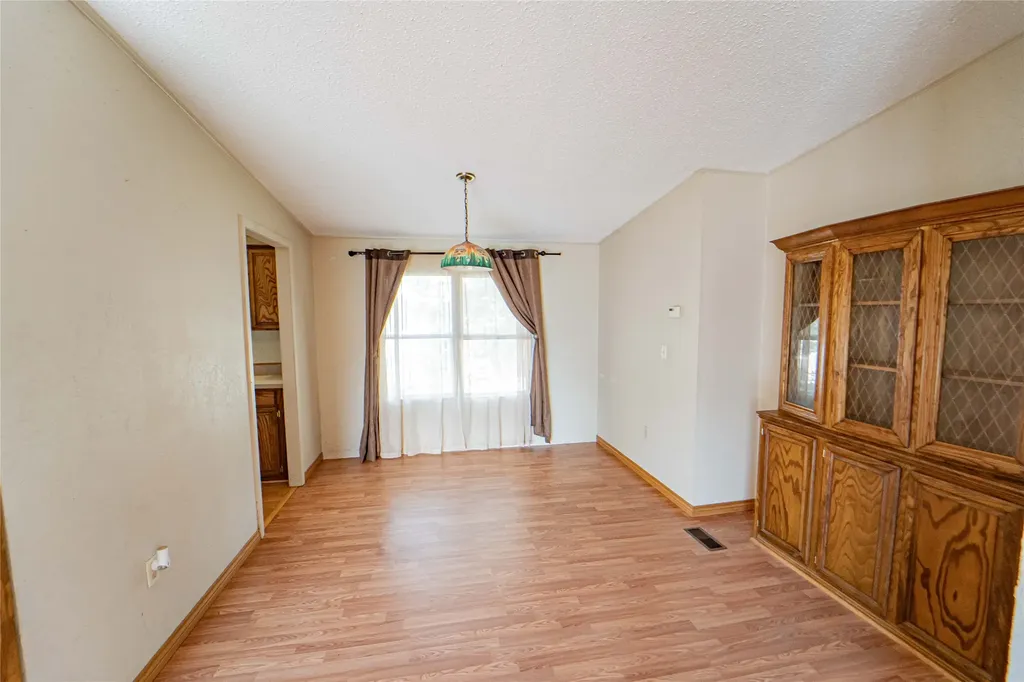 2517 County Road 215 Breckenridge TX 76424