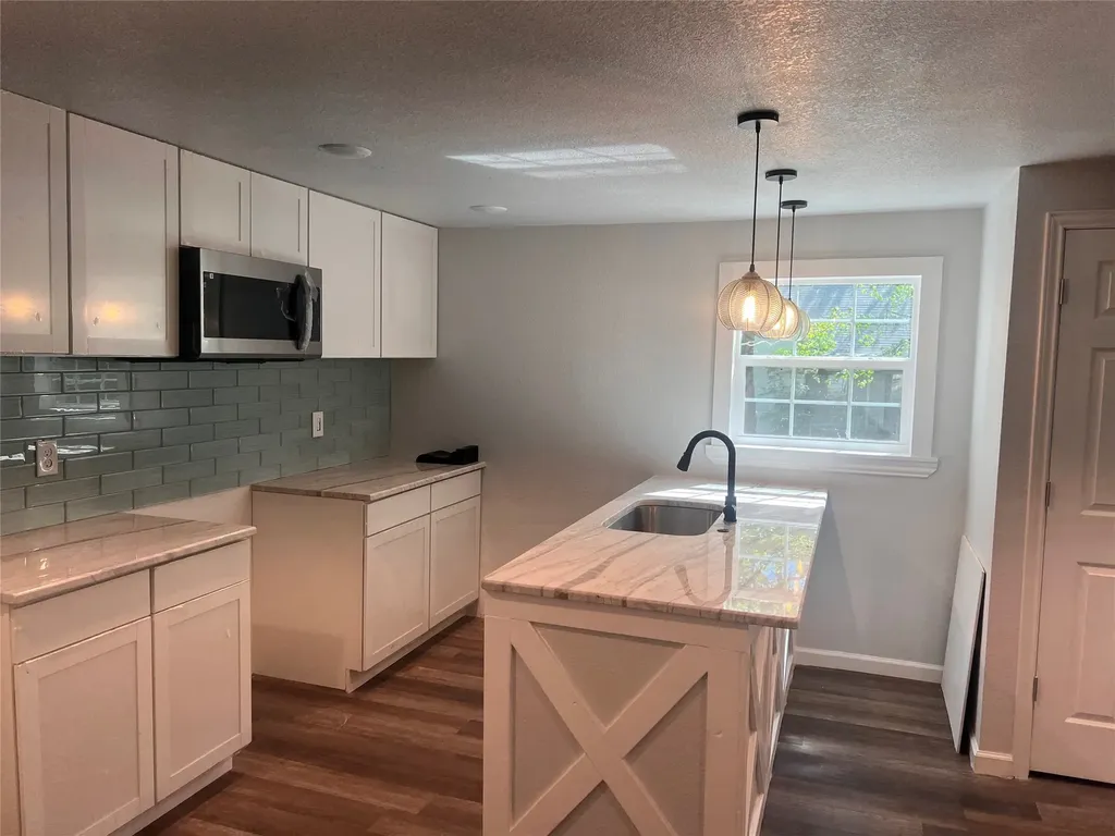 521 Morgan Street Bonham TX 75418