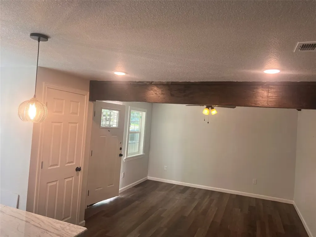 521 Morgan Street Bonham TX 75418