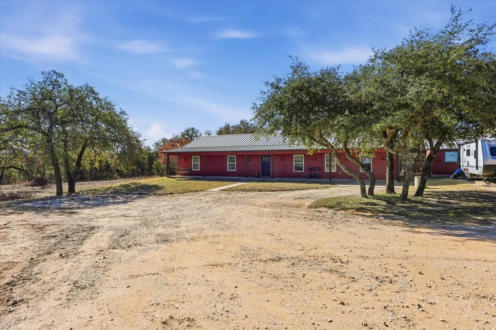 8980 Cr 156 Bluff Dale TX 76433