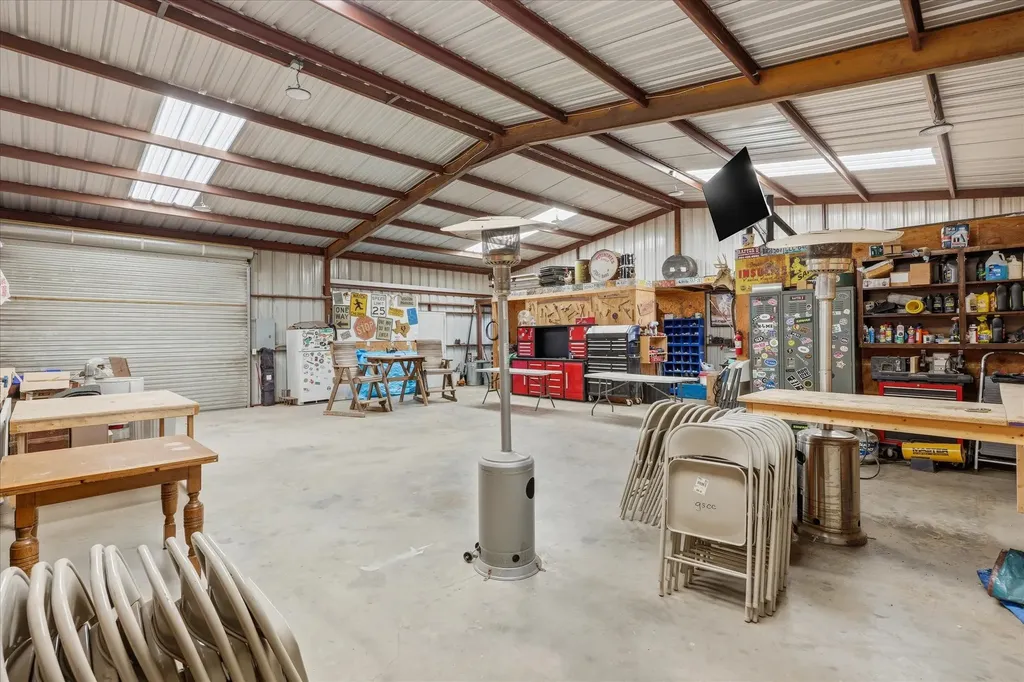8980 Cr 156 Bluff Dale TX 76433