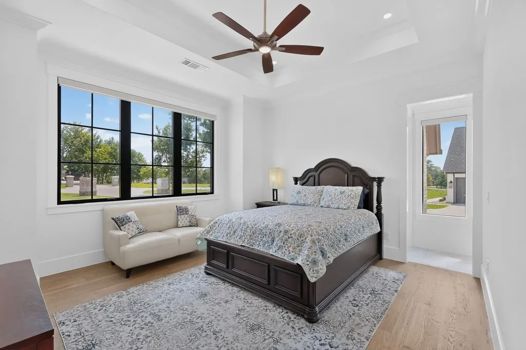 413 Charlie Joseph Drive Van Alstyne TX 75495