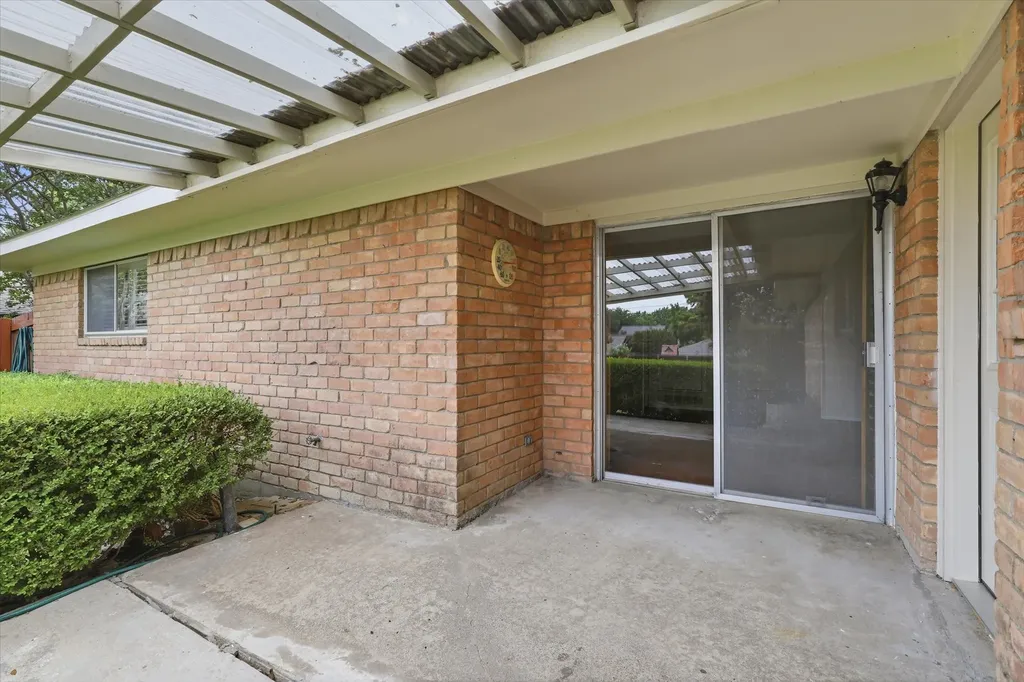 310 W Lookout Drive Richardson TX 75080