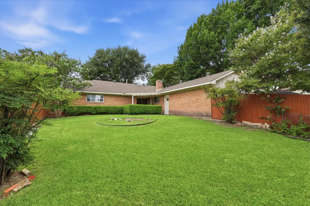 310 W Lookout Drive Richardson TX 75080