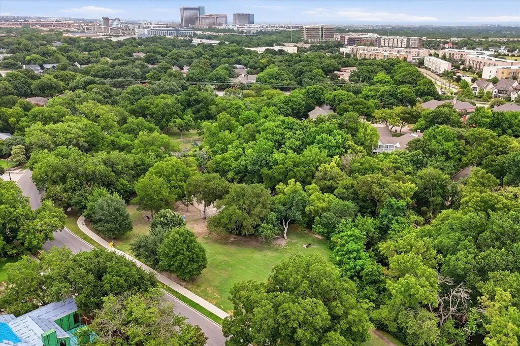 310 W Lookout Drive Richardson TX 75080