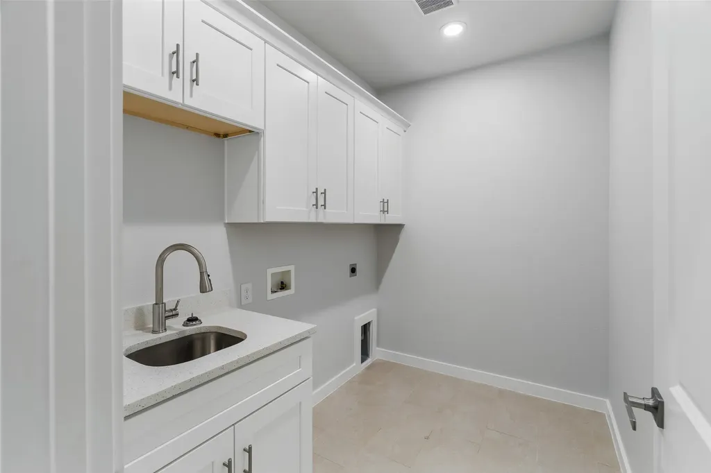 548 Highview Court Godley TX 76044