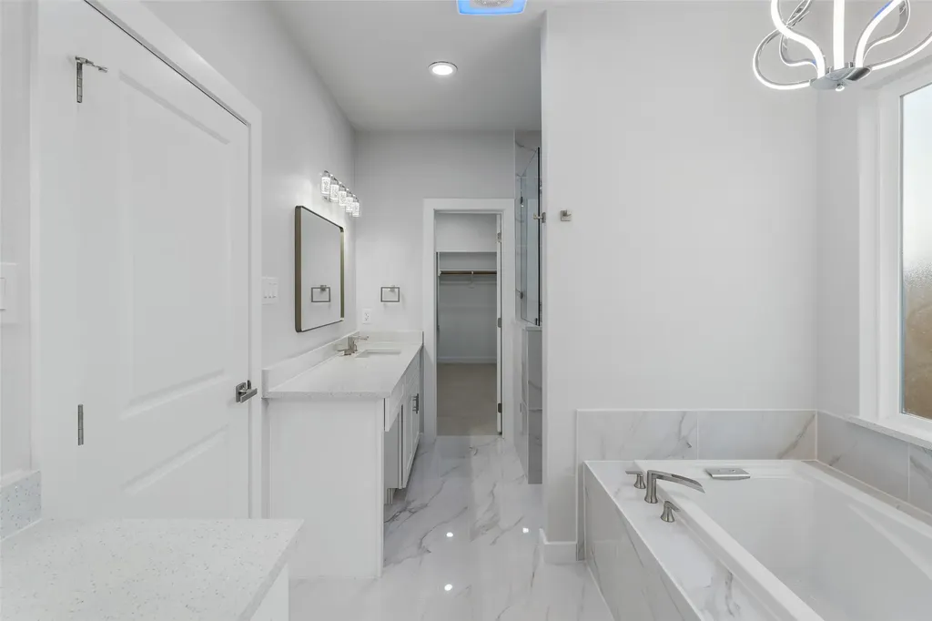 548 Highview Court Godley TX 76044