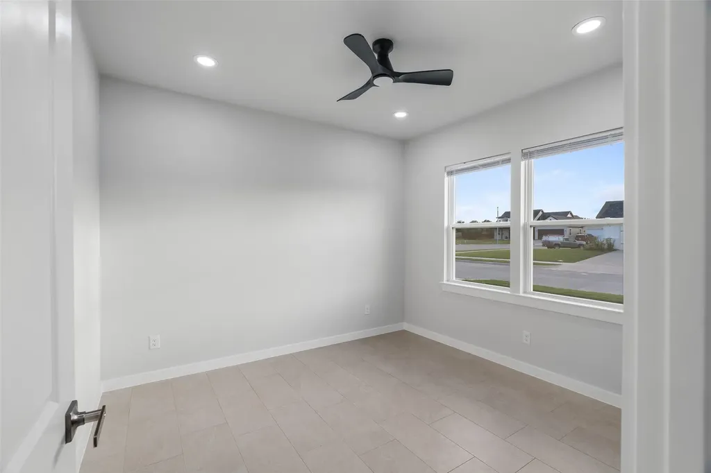 548 Highview Court Godley TX 76044