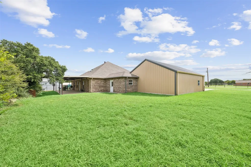 6797 Bridle Bit Trail Fort Worth TX 76135