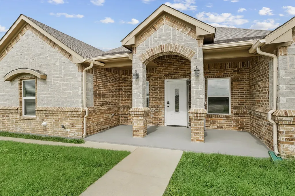 6797 Bridle Bit Trail Fort Worth TX 76135