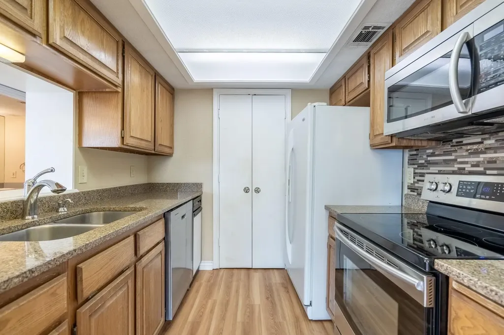 1518 Signal Ridge Place Rockwall TX 75032