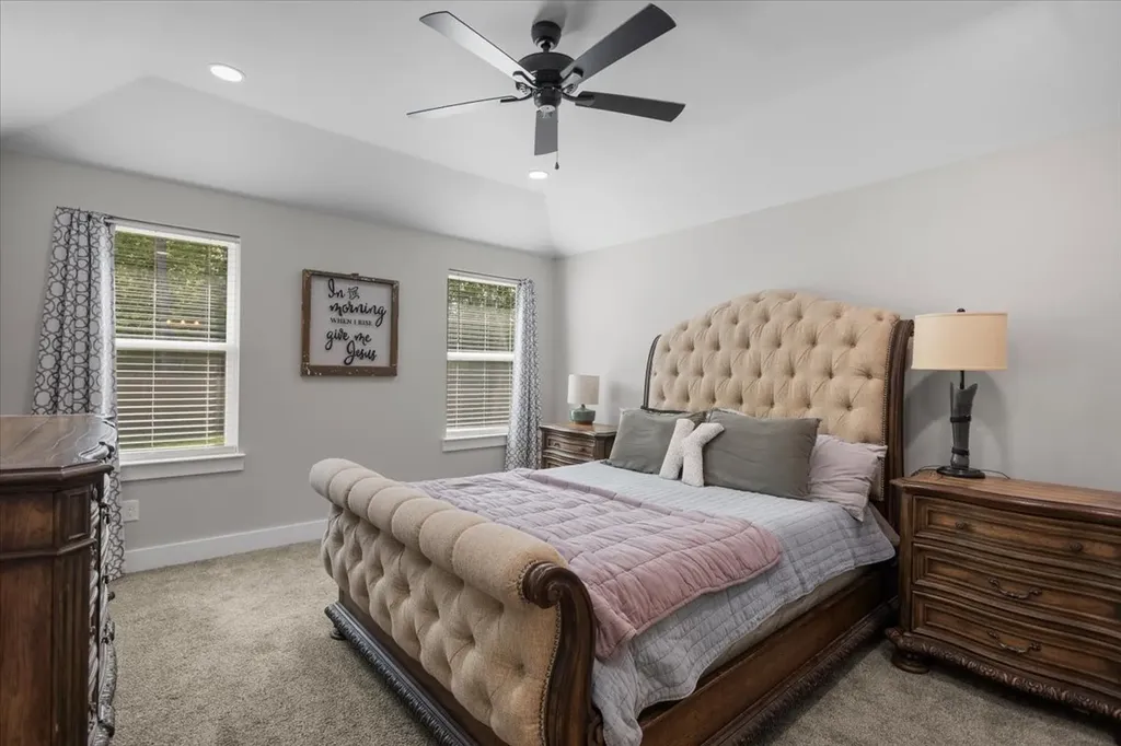 16134 Crossing Circle Lindale TX 75771