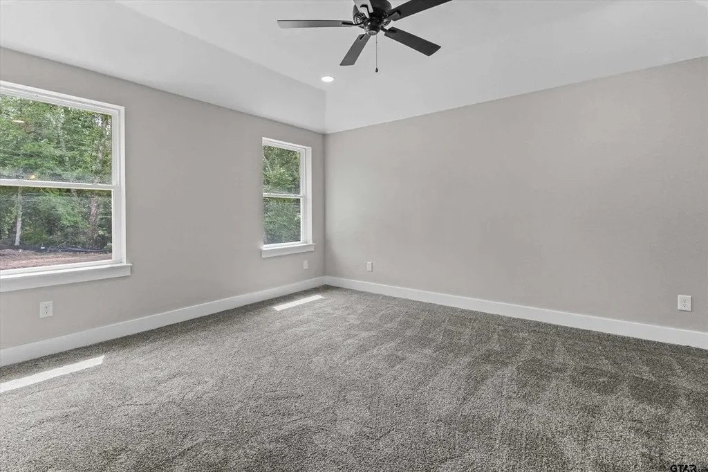 16134 Crossing Circle Lindale TX 75771