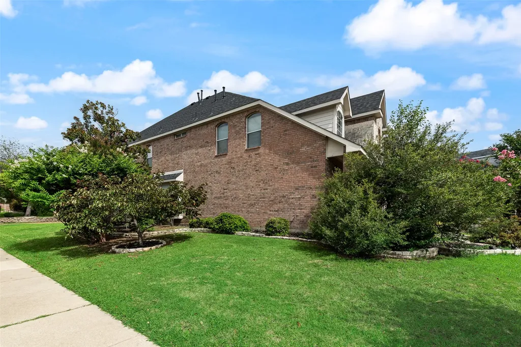 695 Shores Boulevard Rockwall TX 75087