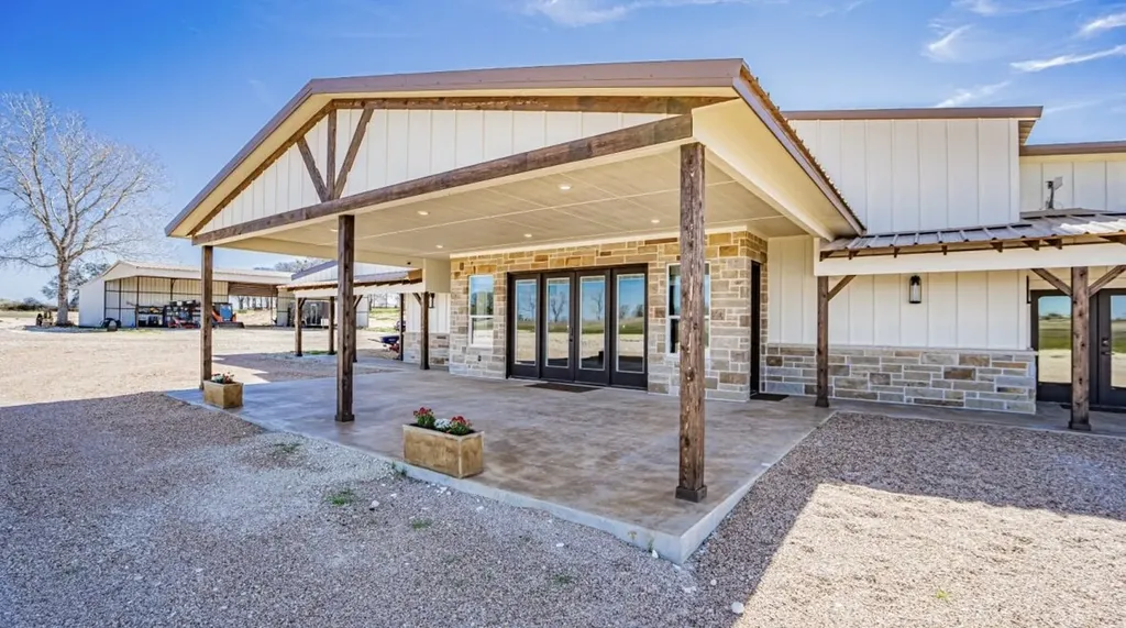 8900 Nix Road Tolar TX 76476