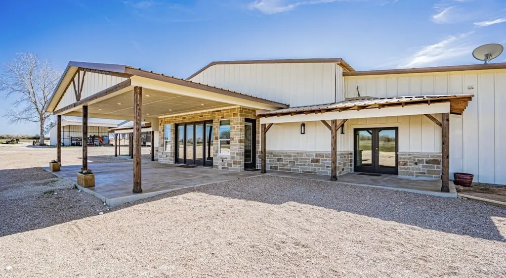 8900 Nix Road Tolar TX 76476