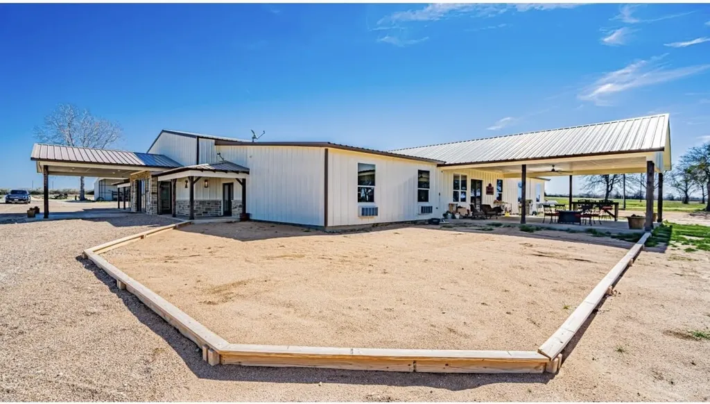 8900 Nix Road Tolar TX 76476