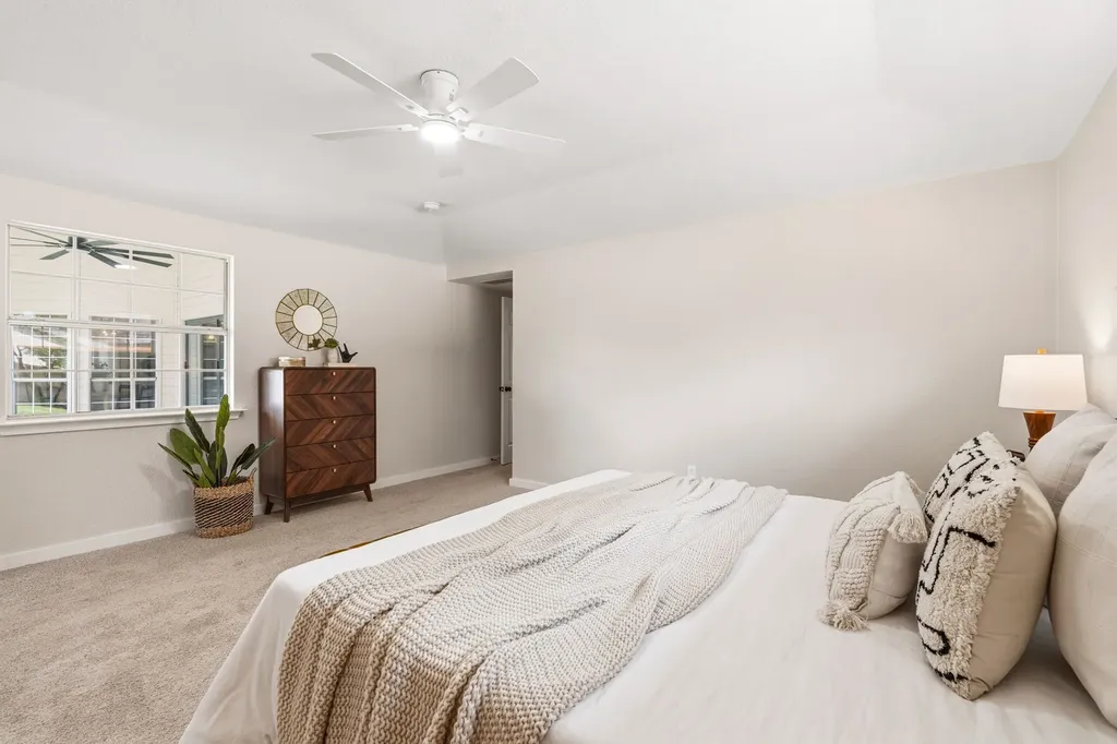 3306 Blue Bell Place Richardson TX 75082