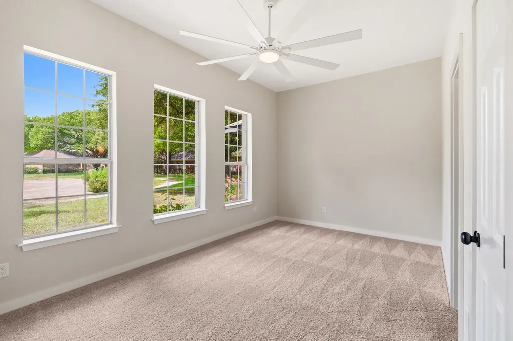 3306 Blue Bell Place Richardson TX 75082