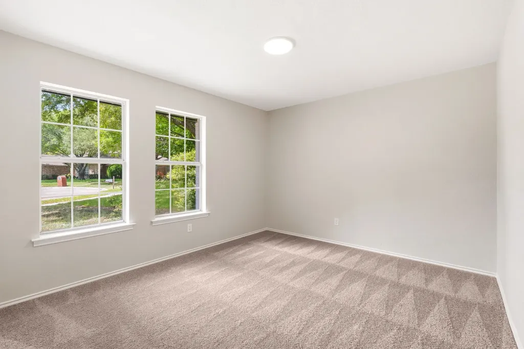 3306 Blue Bell Place Richardson TX 75082