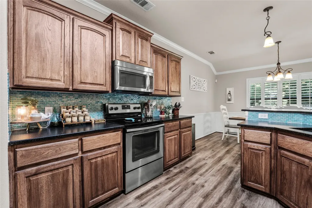 820 Springdale Circle Lorena TX 76655