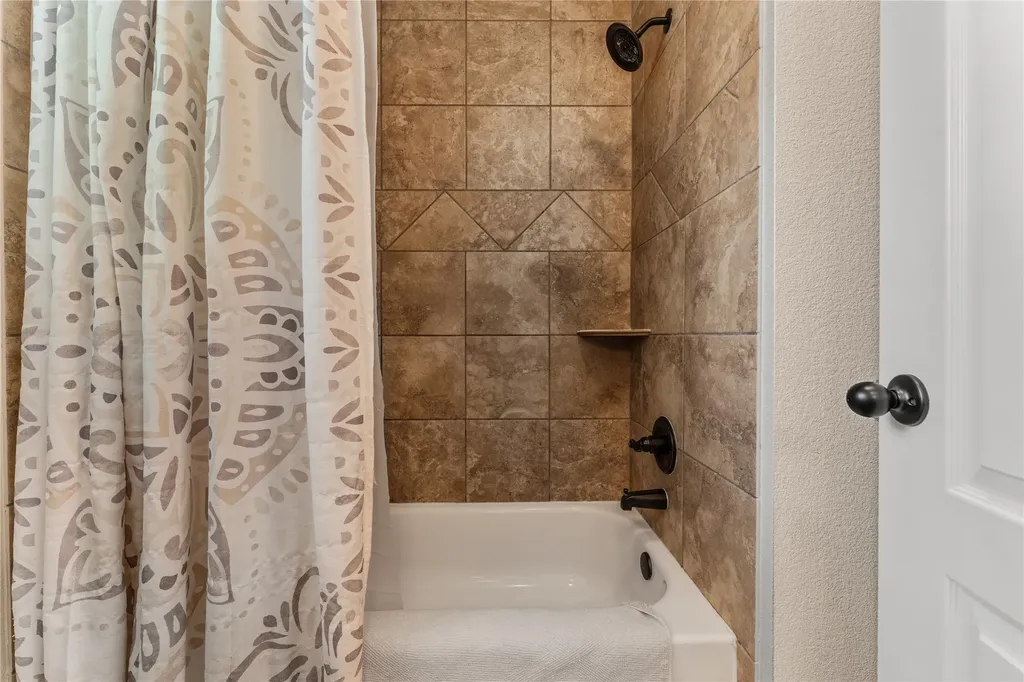 820 Springdale Circle Lorena TX 76655