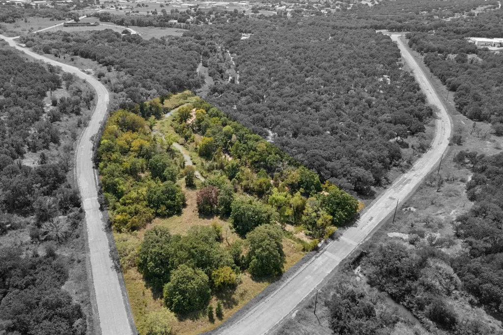 620 Pershing Road Mineral Wells TX 76067