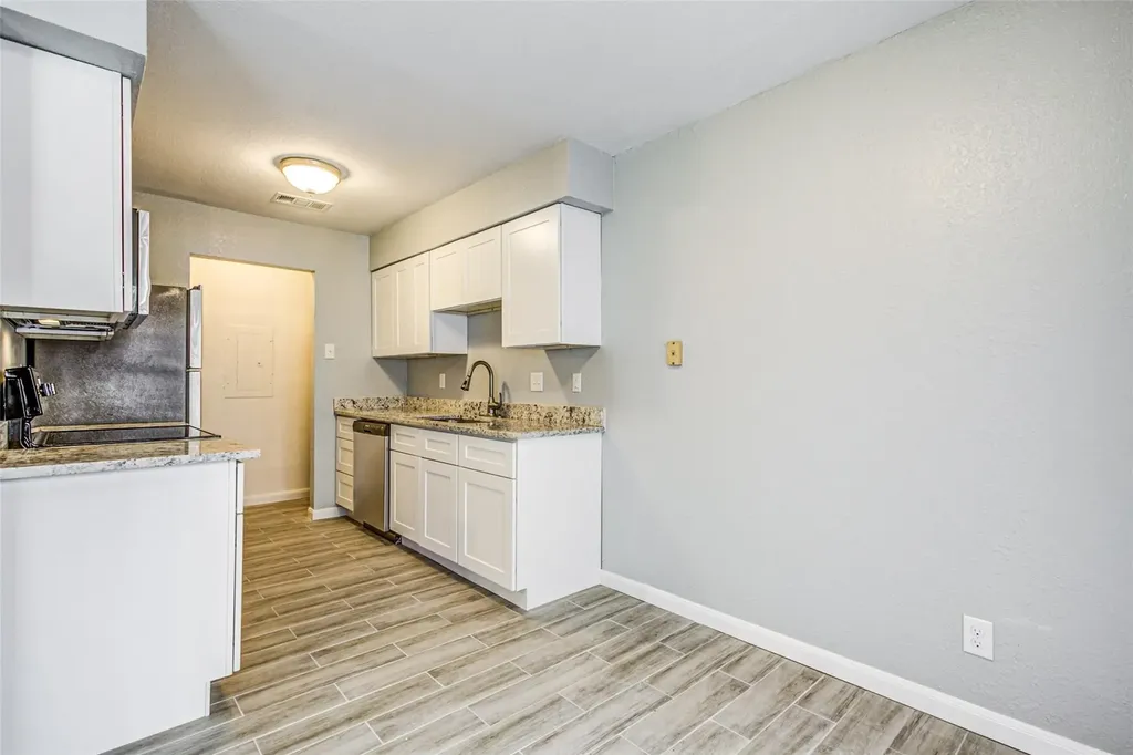 2240 Tarpley Road Carrollton TX 75006