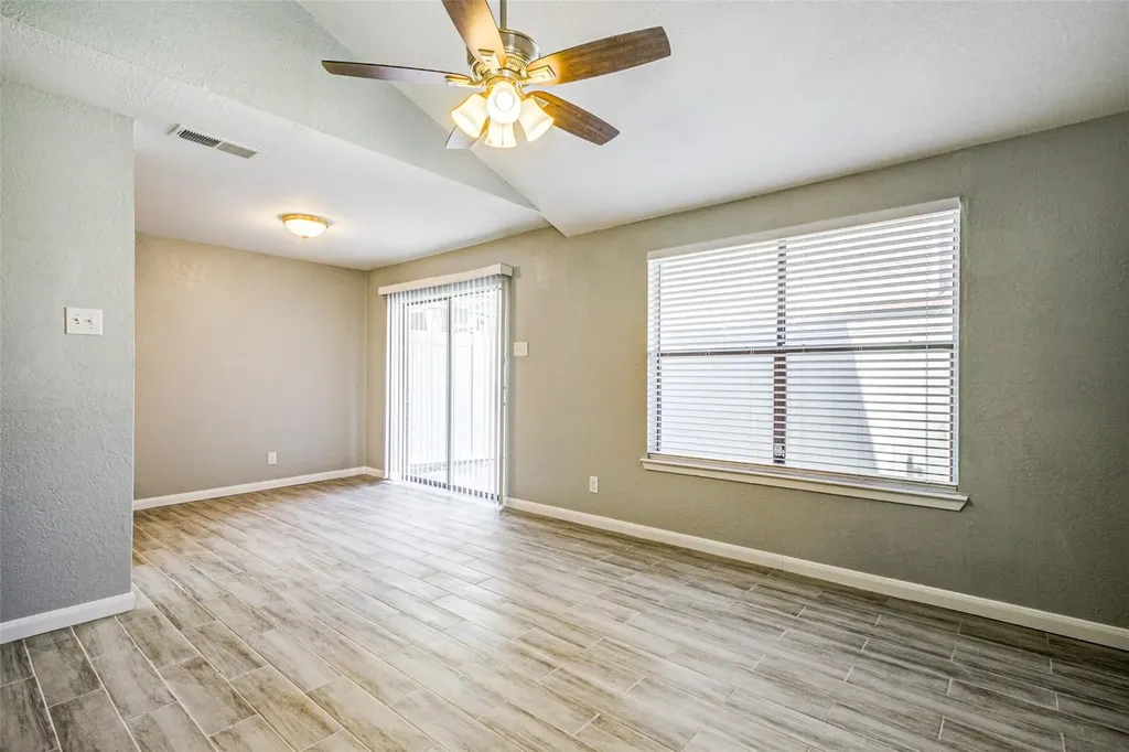 2240 Tarpley Road Carrollton TX 75006