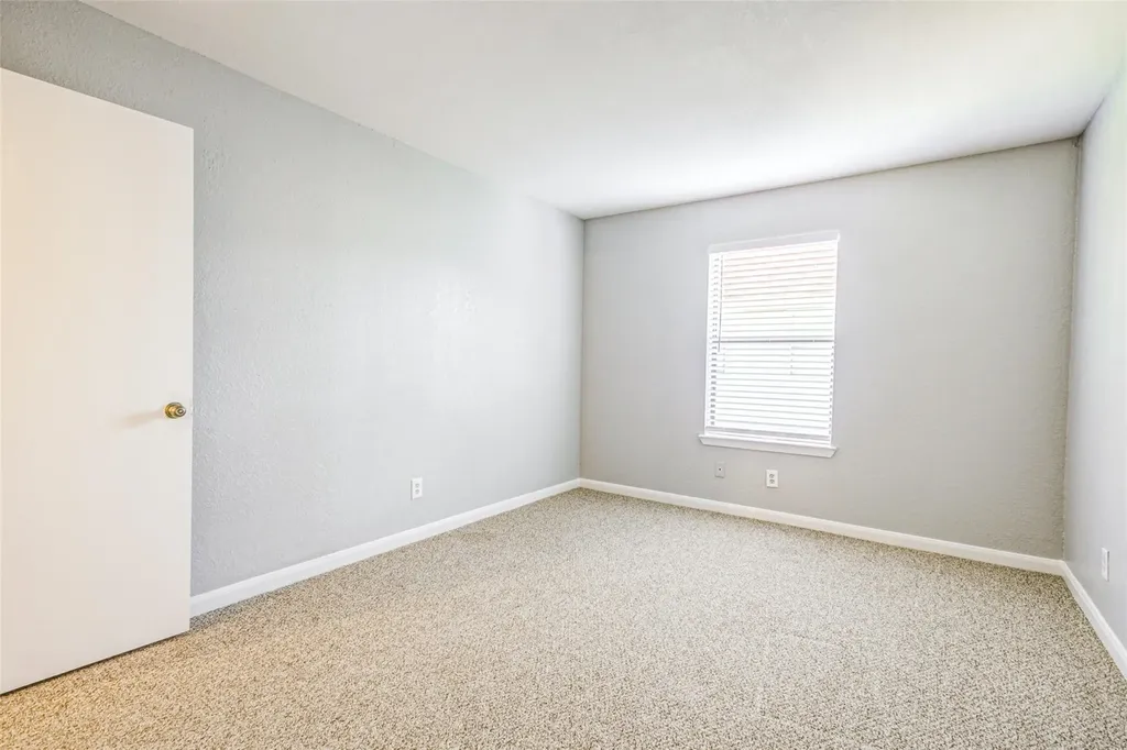2240 Tarpley Road Carrollton TX 75006