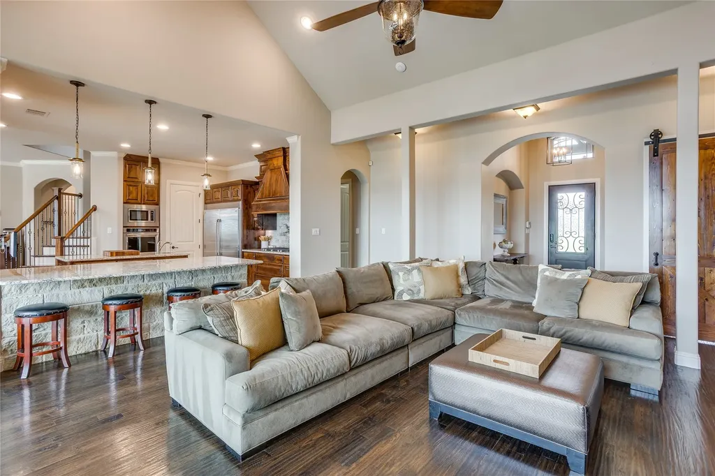 163 Jessica Drive Aledo TX 76008
